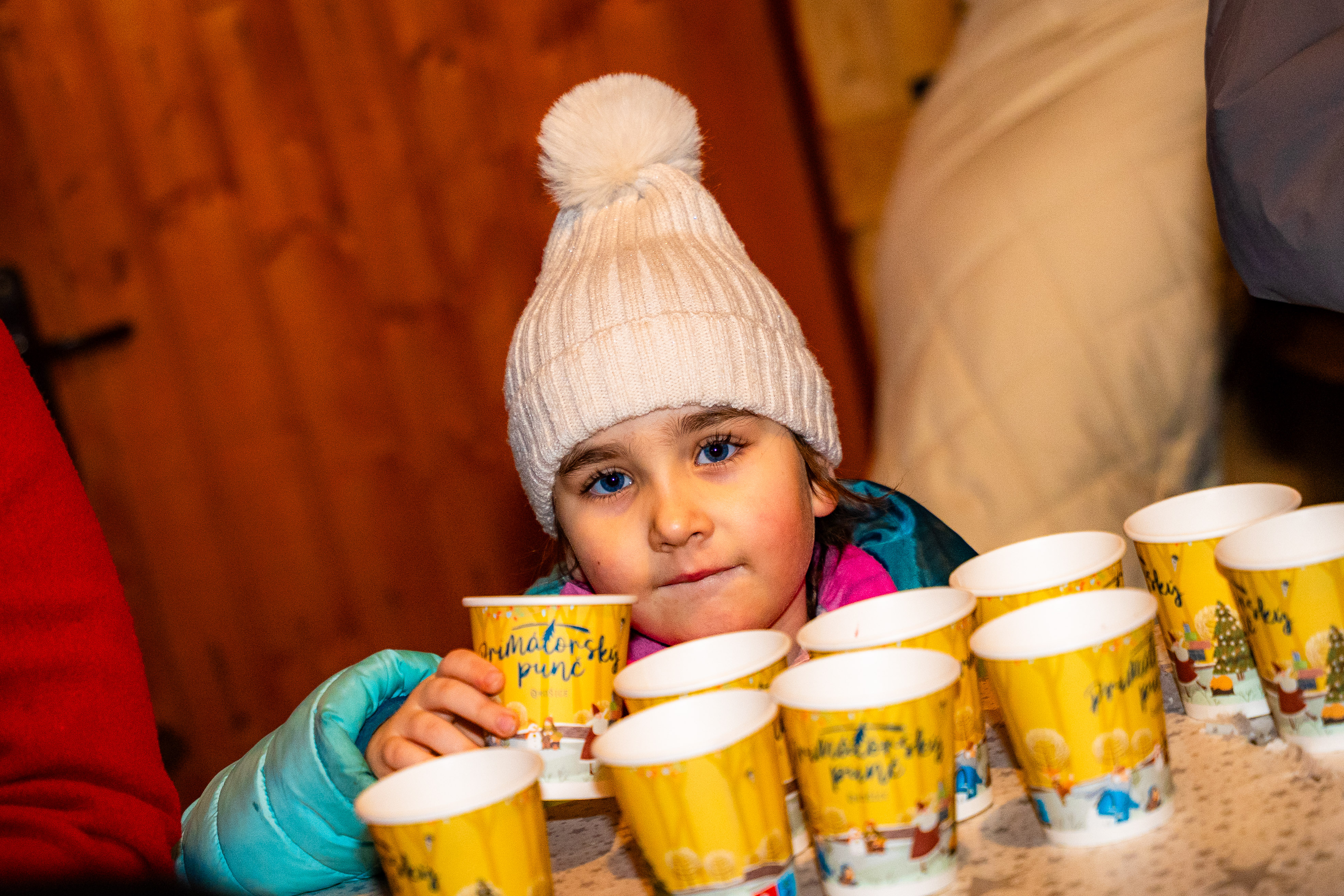 SVETOVE VIANOCE S KAPELOU BASAWELL-18